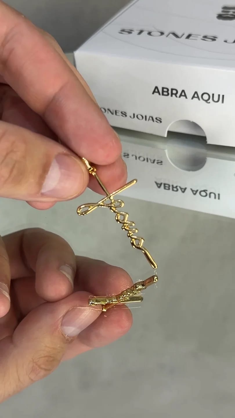 Pingente Crucifixo Jesus Escrito a Mão